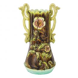 558   -  <p><span class="object_title">Jarrón Art Nouveau en cerámica barbotine con decoración floral en relieve. Francia, ppios. del s.XX. </span>.<br></p>