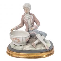 598   -  <p><span class="object_title">Niño Joyero. Figura en porcelana de Lladró. España, 1970-1978. </span>.<br></p>