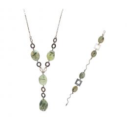 95   -  <p><span class="object_title">Lote de collar y pulsera en plata con turmalinas. 44 y 21 cm. </span></p>