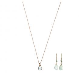 136   -  <p><span class="object_title">Lote de colgante y pendientes en plata dorada con peridotos facetados. </span></p>