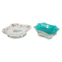 531   -  <p><span class="object_title">Lote de dos fuentes en porcelana, una de Compañia de Indias. China, s.XIX-XX.  </span>.<br></p>