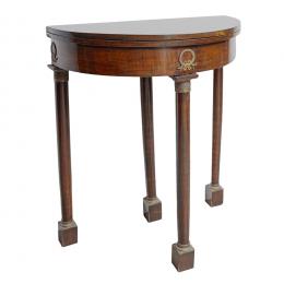 642   -  <p><span class="object_title">Mesa media luna Imperio en madera con aplicaciones en bronce, s.XIX. </span>.<br></p>