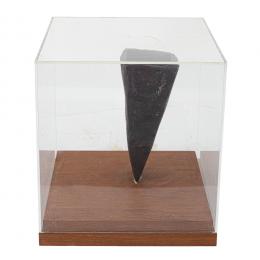 659   -  <p><span class="object_title">Jordi Alcaraz (Barcelona, 1963) <br/>Gota d'aigua. </span>.<br></p>
