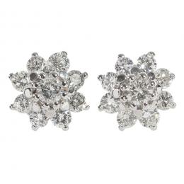 75   -  <p><span class="object_title">Pendientes rosetón en oro blanco con diamantes talla brillante engastados en garras, 0,45 ct aprox. 2,36 gr. </span></p>