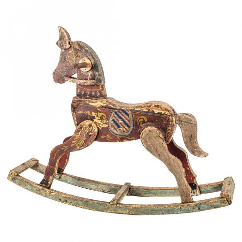 Caballo balancín, c.1920.