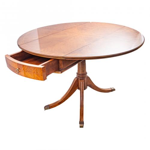 Mesa de alas estilo inglés en madera de nogal, primera mita