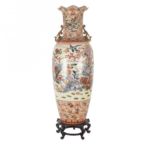 Gran jarrón en porcelana estilo Satsuma. China, segunda mit