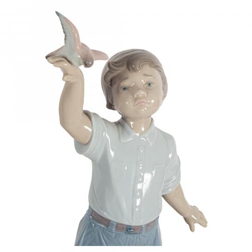 ¡A volar! Figura en porcelana Lladró. España, 2005-2015. 