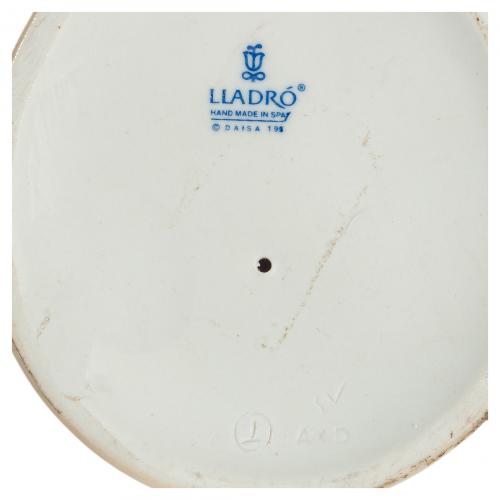 Brindis torero. Figura en porcelana Lladró. España, 1995-20